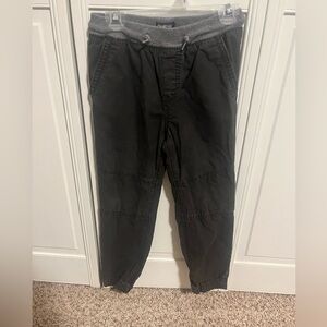 Oshkosh boys pants - size 7.